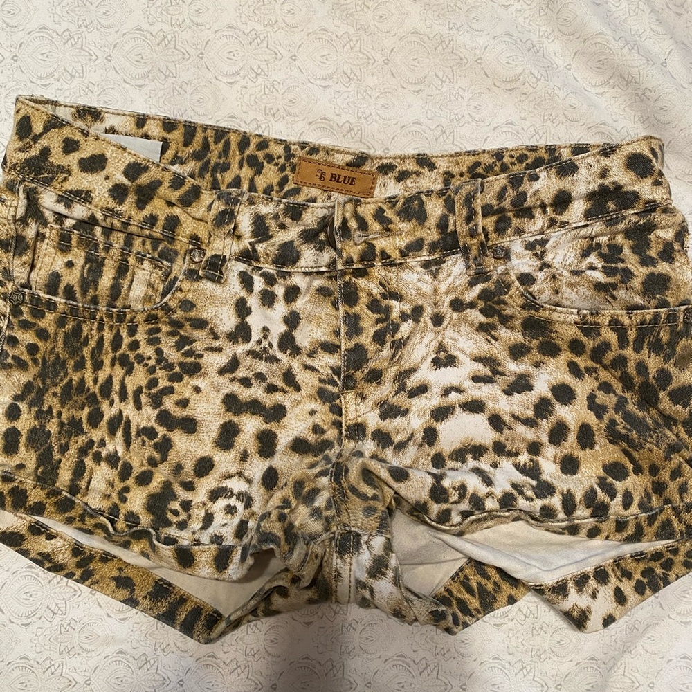 Cheetah print shorts size 5